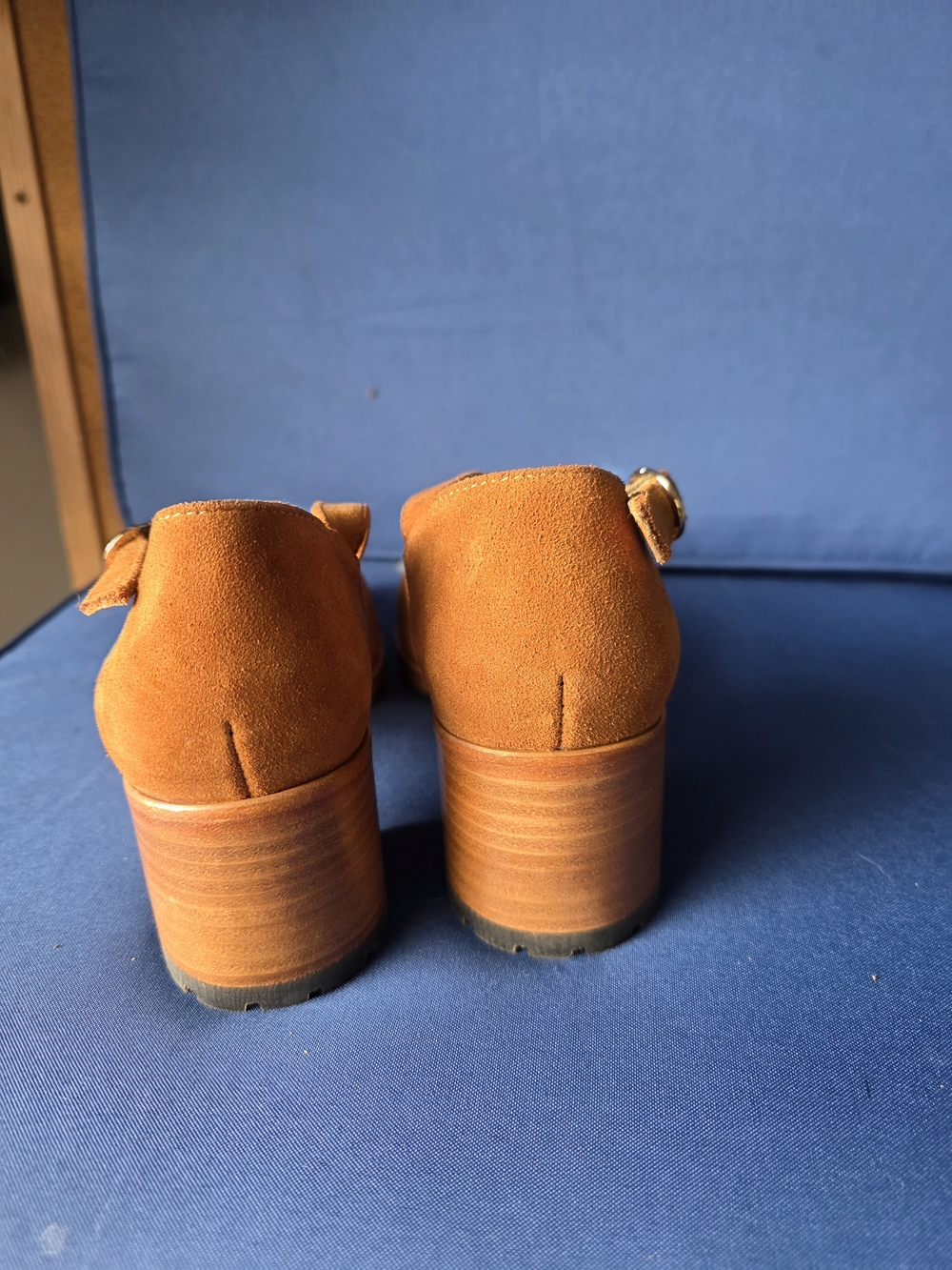 Patina Footwear Tan Suede Block Heel Ankle Strap Heels 9 - Picture 5 of 16